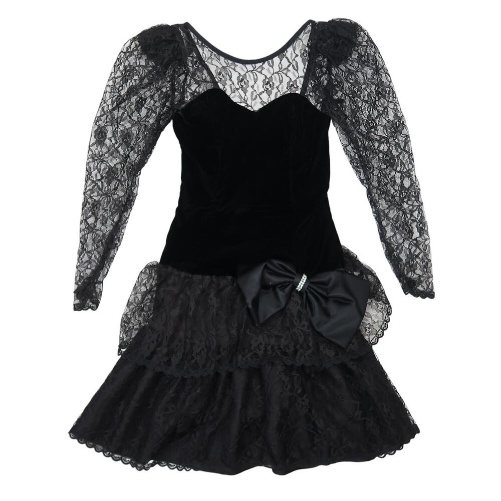 Vintage 80s Steppin' Out Black Velvet and Lace Mini Party Dress 3